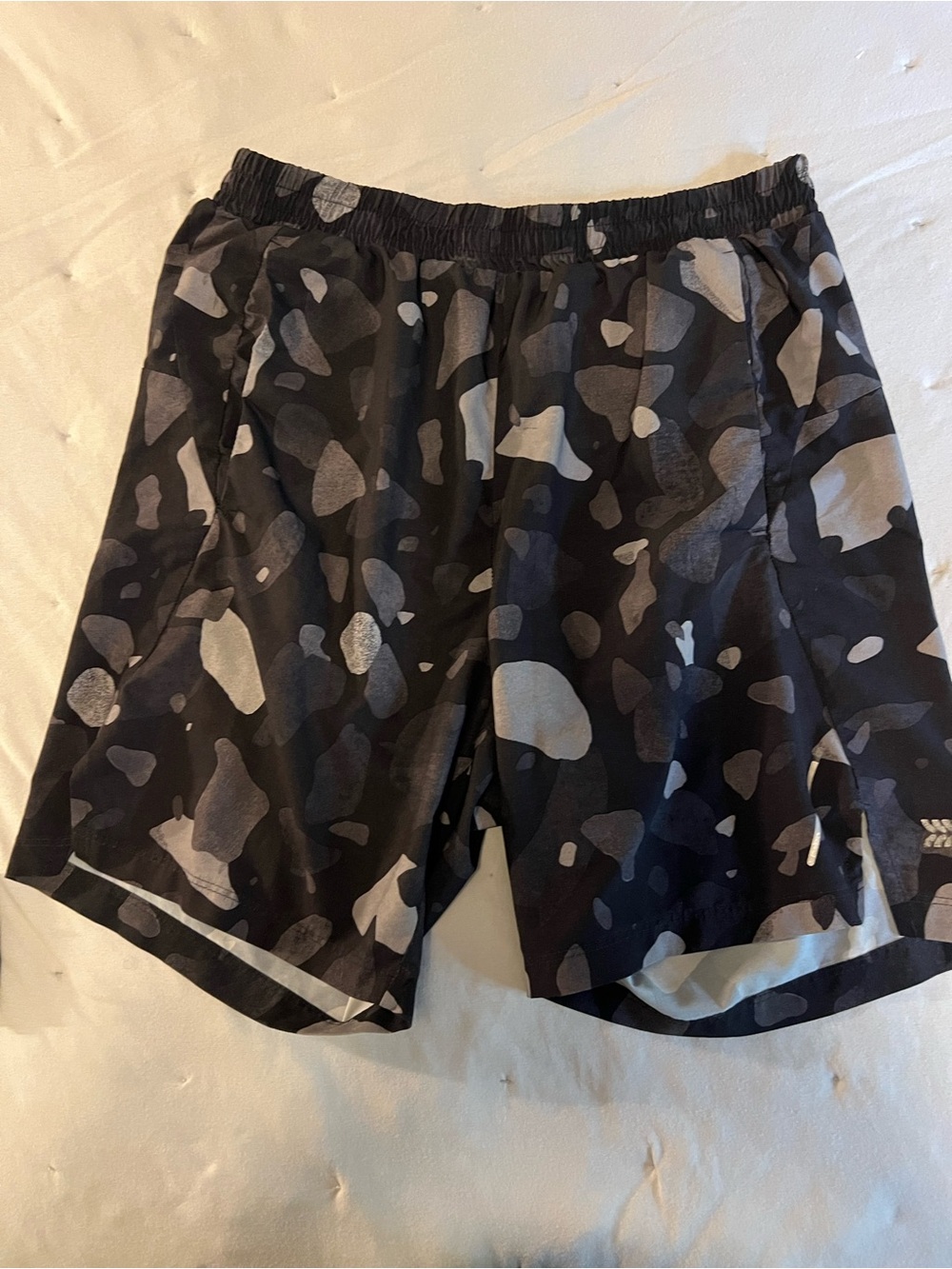 Target Men's Black & Gray Camo Athletic Shorts